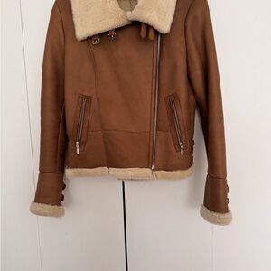 Women’s Genuine Shearling Jacket NEVER WORN!